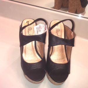 Platform heels never worn